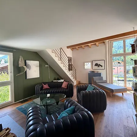 4 1/2 Maisonette With Great Views Apartamento