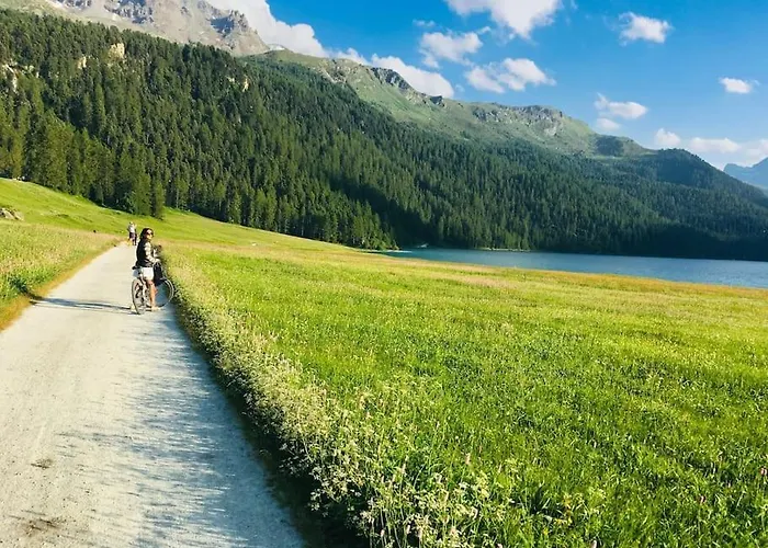 4 1/2 Maisonette With Great Views Lejlighed Sils Maria