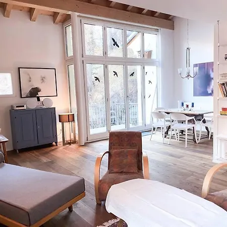 아파트 4 1/2 Maisonette With Great Views 질스 마리아