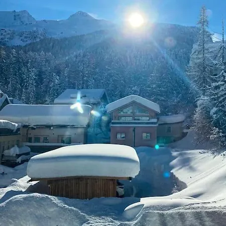 4 1/2 Maisonette With Great Views * 질스 마리아