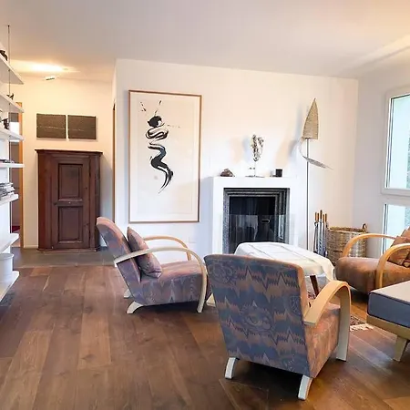 아파트 4 1/2 Maisonette With Great Views 질스 마리아